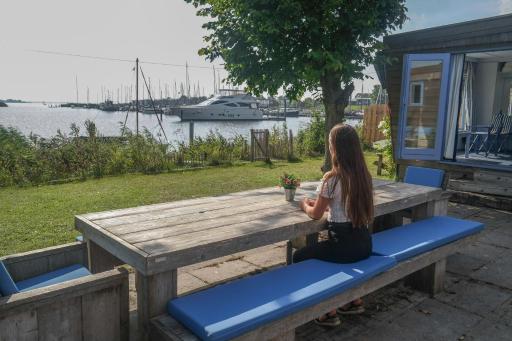 8 pers. Holiday home Carla in front of the Lauwersmeer - Housity
