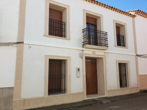 La Casa del Pueblo en Ossa de Montiel - Housity