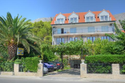 Pansion Begic - Housity