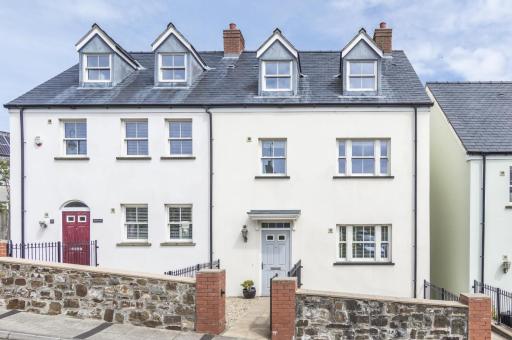 Milford Street - 5 Bedroom Luxurious Holiday Home - Saundersfoot - Housity