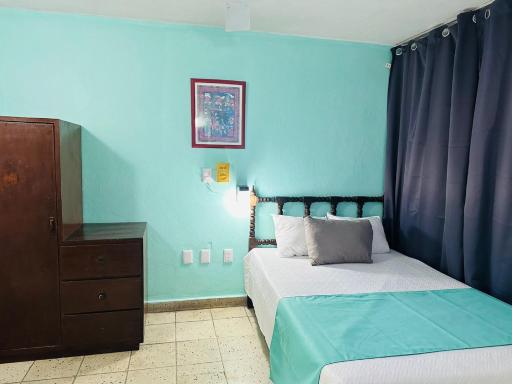 Hotel Santa Barbara - Housity