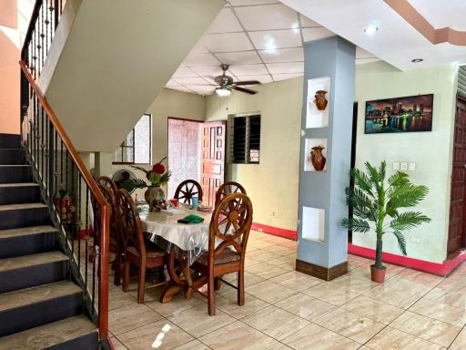 Villalobos Hotel Managua - Housity