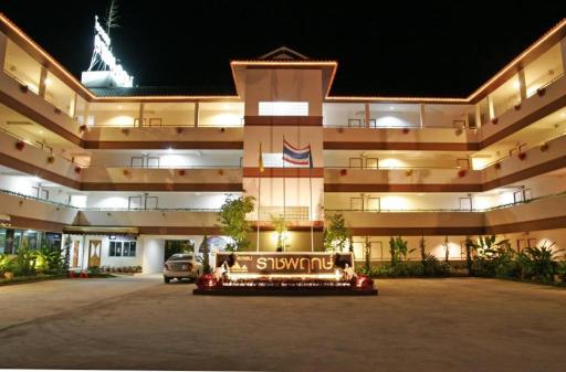 Ratchaphruek 2007 Hotel - Housity