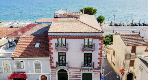 Harmonia Home Capitello - Housity