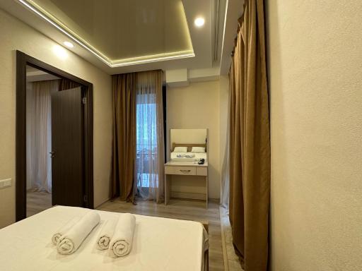 Sea View Hotel Suites - Housity