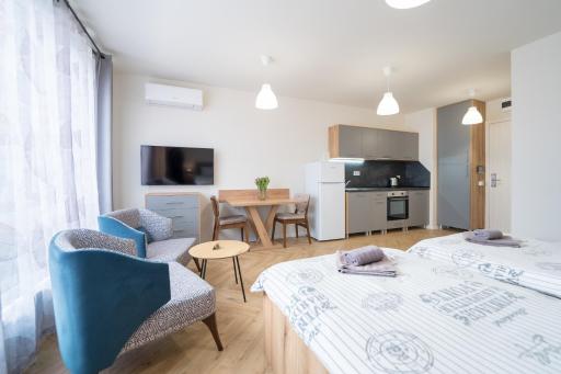 Travel Proud WOW studios for rent - bul Montevideo 25A - B - Housity