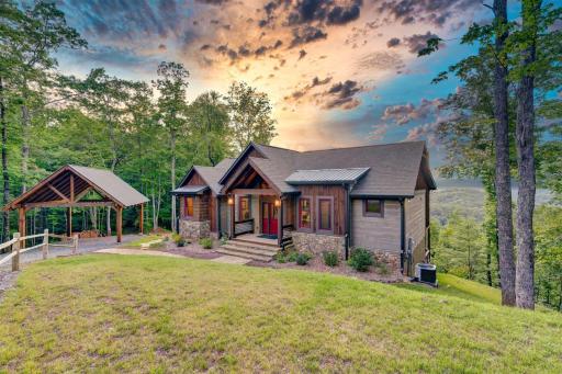 High Ridge Lodge- Epworth GA - Housity