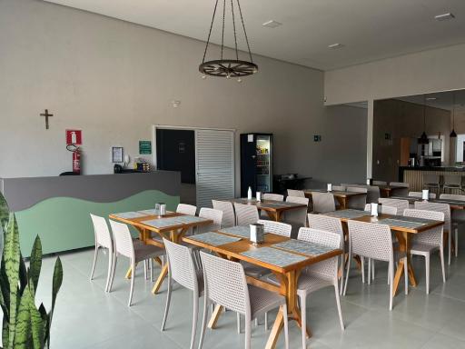 HOTEL XANGRILÁ - Housity