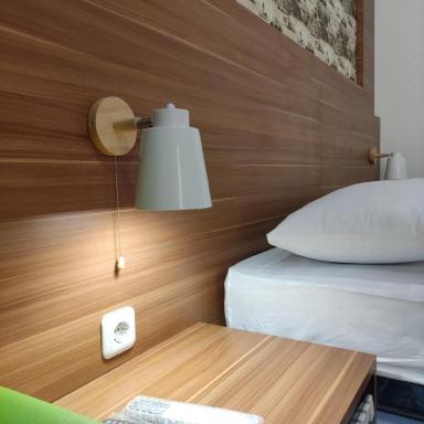 As Waru Hotel - Housity