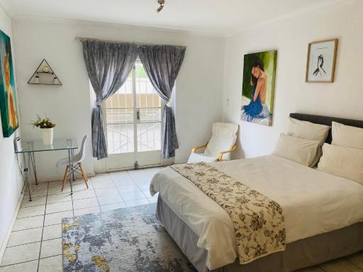 Hatfield, Grosvenor Private apartment. - Housity