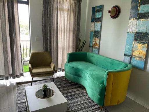 Lilly's Platinum - 1 Bedroom back up power - Housity
