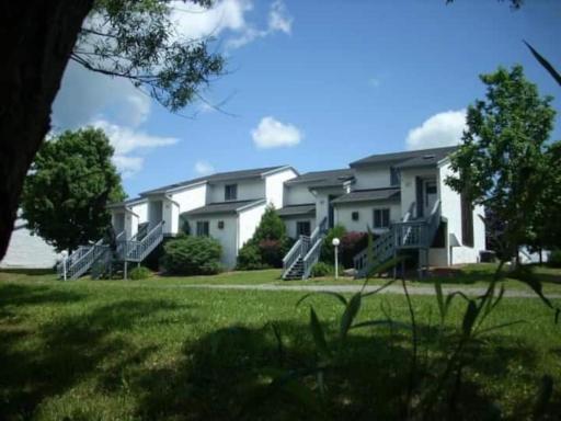Endless Mountain Resort - Housity