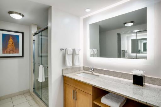 Hyatt House Hartford North/Windsor - Housity