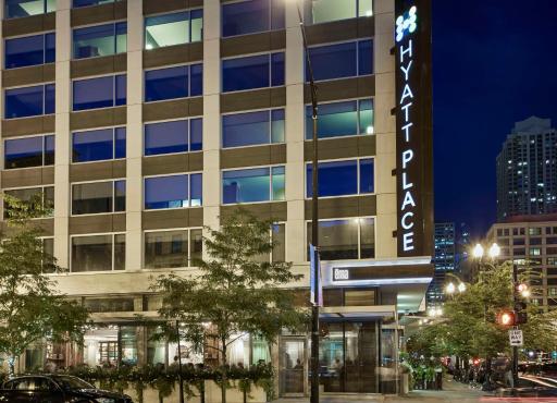 Hyatt Place Chicago River North - Housity