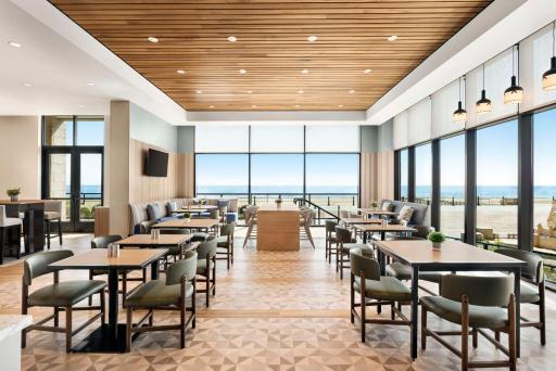 Hyatt Place Virginia Beach Oceanfront - Housity