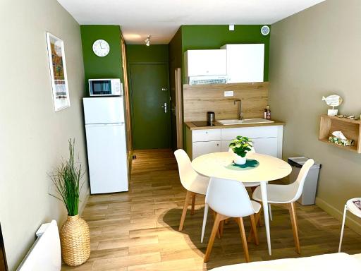 Côte & Mer. Studio 3 personnes bord de mer - Housity