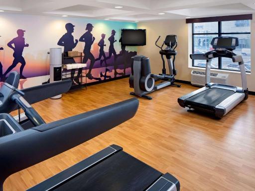 Hyatt Place Pittsburgh North Shore - Housity