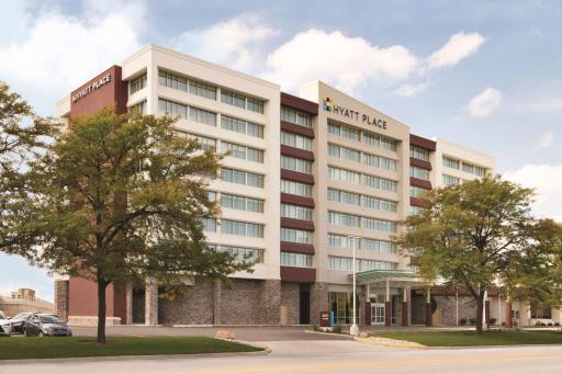 Hyatt Place Chicago O'Hare Airport - Housity