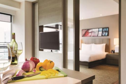 Hyatt House Shenzhen Airport - Housity