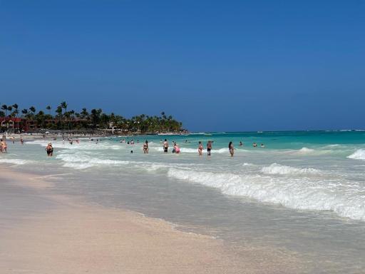 Punta Cana Getaway, Pet-Frendly - Housity