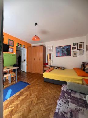 Orange Place Studio - Housity