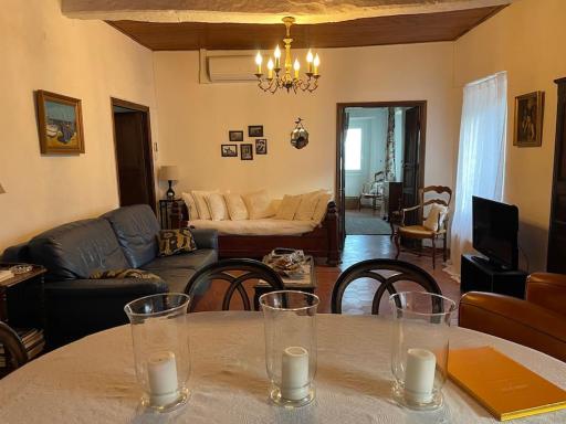 Appartement familial au cœur du village d’Olmeto - Housity