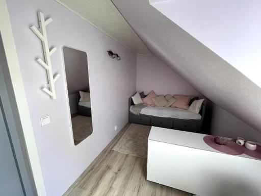 Small & Cozy Studio Apartment - WiFi & Free Parking - Housity