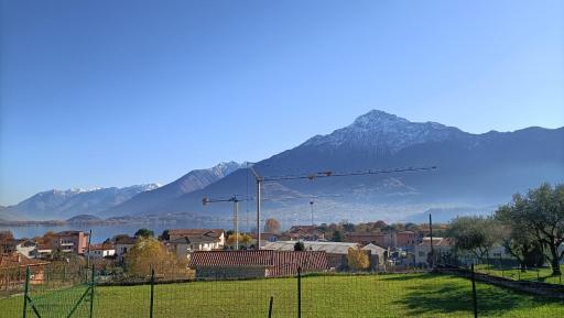 Apartment with garden, lake view and parking - Larihome A15 - Housity