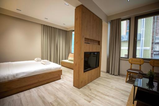 21 Rooms Hotel - Hizvo