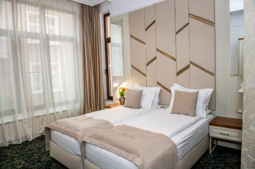 Agora' Boutique Self-Check In - Housity