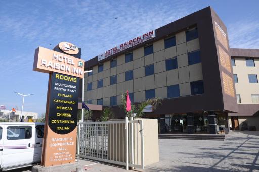Hotel Raison Inn - Housity