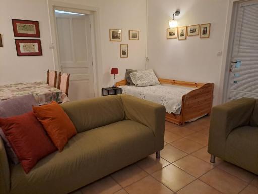 Chatrou - Housity