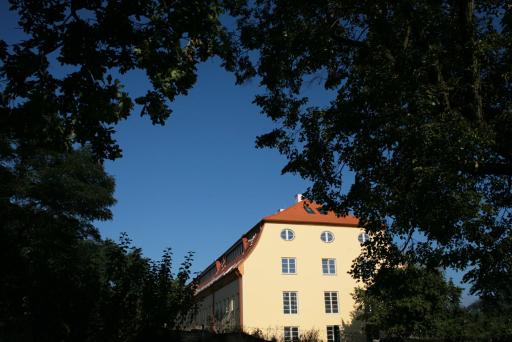 Royal Apartmány - Housity