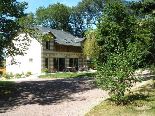 Gîte spacieux, confort moderne, nature et tranquillité près de Tours et des châteaux de la Loire - FR-1-381-273 - Housity