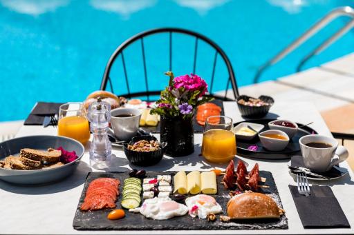 Metaxa Apartments - Housity