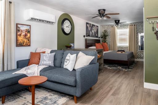 Step Free Entrance-Wolfe Cottage at Wrenwood Ranch, King Bed - Housity