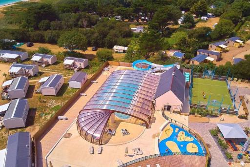 Mobil Home les pieds dans l'eau - Housity