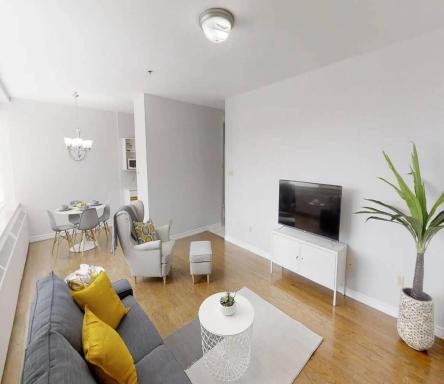 Bright Cozy Condo The Heart of Uptown 2BED Coffee & tea - Housity