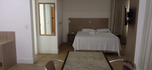 Flat Suíte Superior, com acesso ao clube super quadra A - Housity