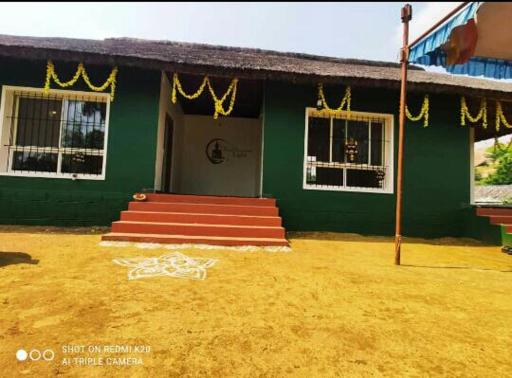 ATHARV GUEST HOUSE - Housity