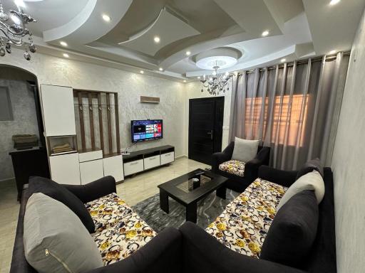Amro Petra Apartment - Housity