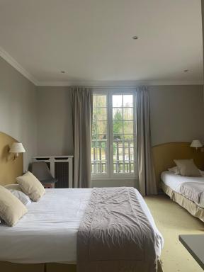 Hotel Le Continental - Housity