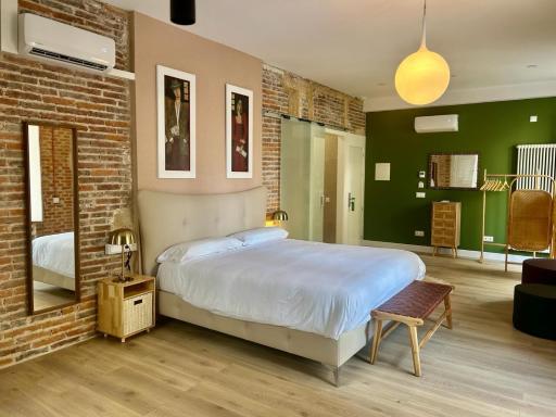 Hostal Albany Ancha - Housity