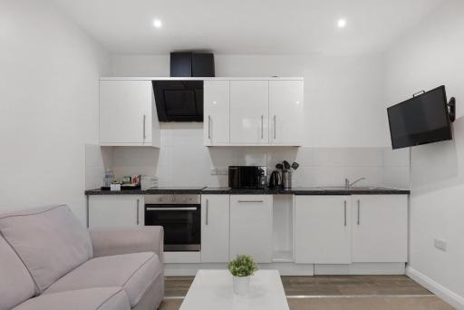 Central and Modern One Bedroom Flat 201 - Housity