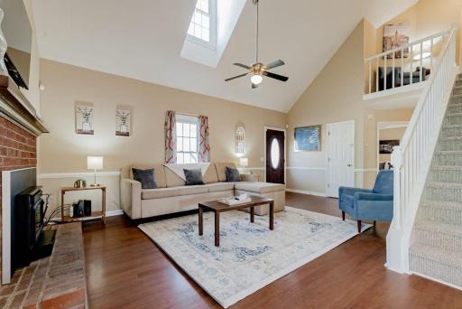 Breeze on Inn- Mins to Ft Jackson - Housity