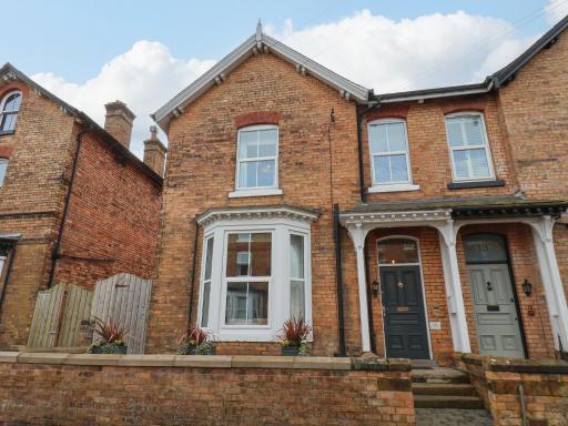 11 Highfield - Housity