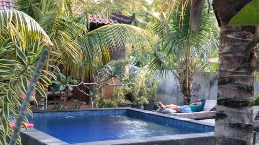 Belongs Beach Bungalow - Housity