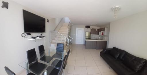 HERMOSO DEPARTAMENTO-DUPLEX CON VISTA DE CHICLAYO - Housity