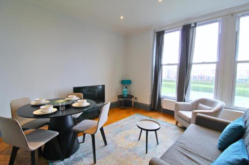 Barons Court Queens Club by Viridian Apartments - Housity