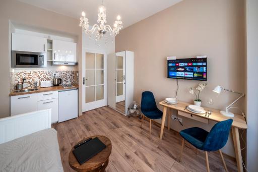 Studio Apartment - Tower Petrin - Housity